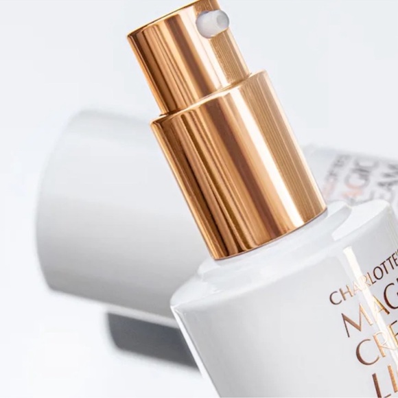 Charlotte Tilbury Magic Cream Light 15ml - Picture 7 of 10